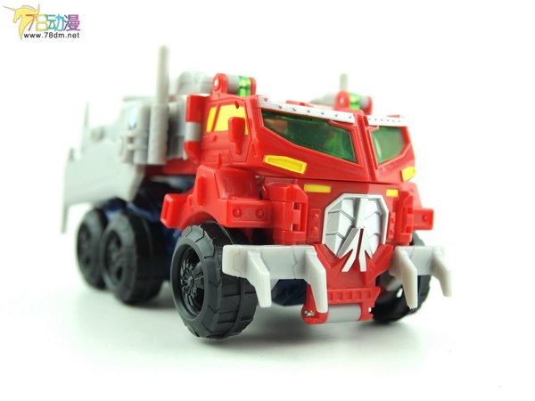 New Beast Hunters Optimus Prime Voyager Class Our Of Box Images Of Transformers Prime Figure  (24 of 47)